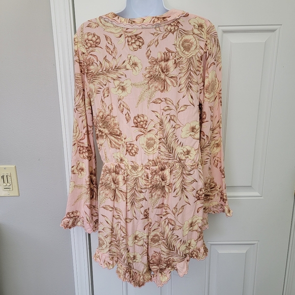 Agua Bendita By Target Women's Romantic Floral Print Bell Sleeve Romper SZ Small - Picture 8 of 15